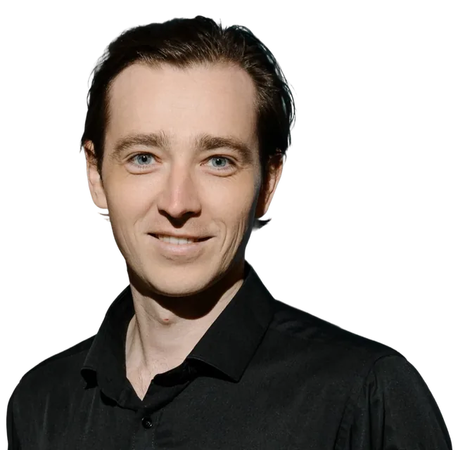 Сергей Насыров — маркетолог